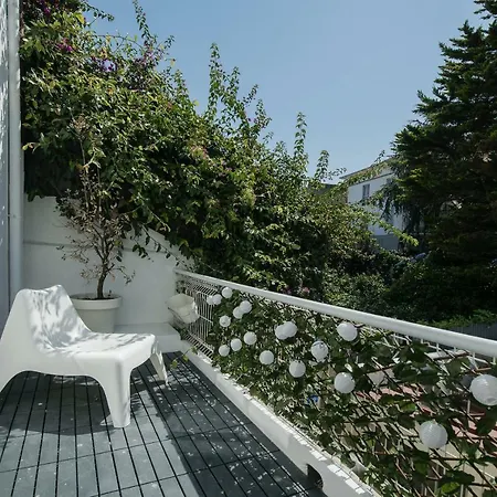 Apartament Baixa24 •p1l• Amplo Estudio Na Baixa Com Varanda