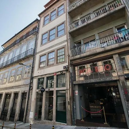 Apartamento Baixa24 •p1l• Amplo Estúdio Na Baixa Com Varanda Oporto