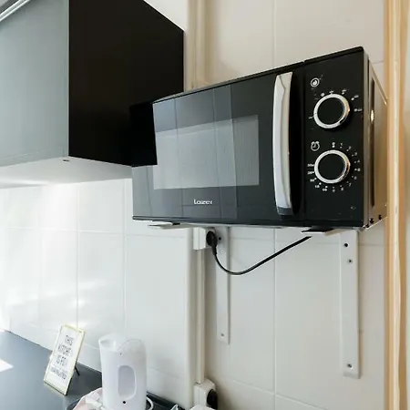 Baixa24 •p1l• Amplo Estudio Na Baixa Com Varanda